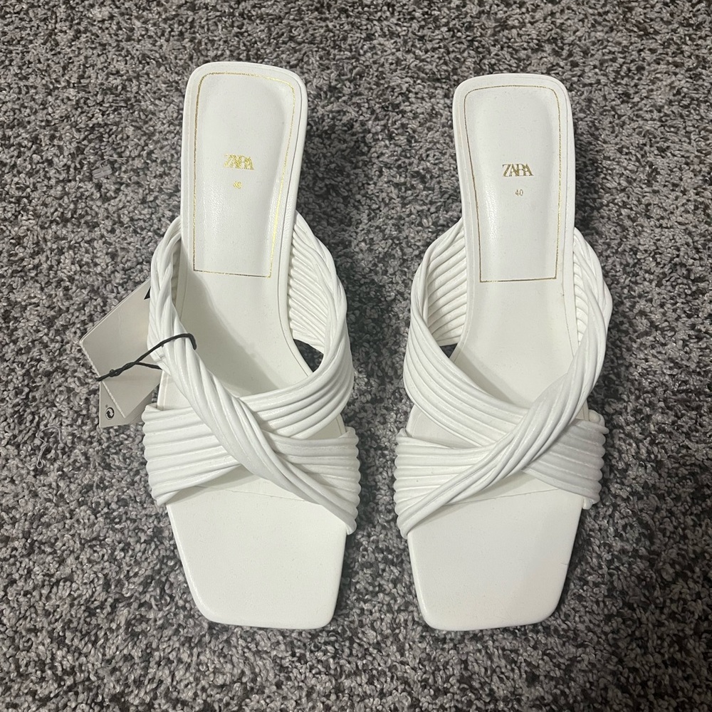NWT Zara Heels